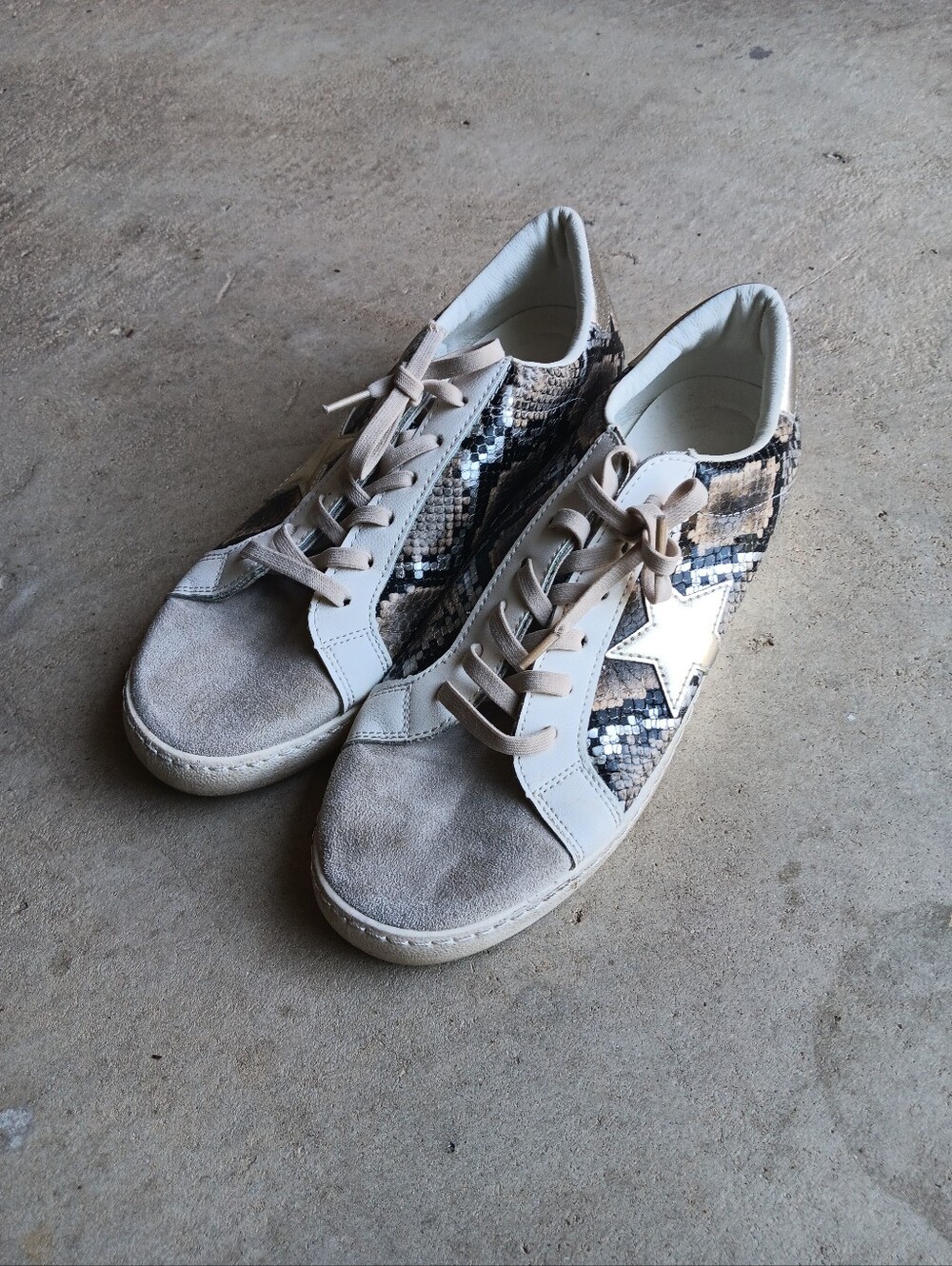Vintage Havana Metallic Betsy Bronze Snake And Suede Sneakers Size 9